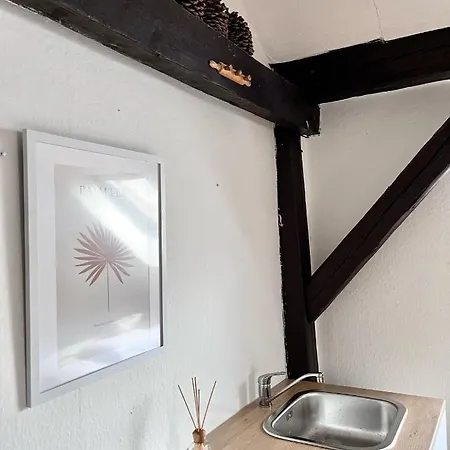Loft Apartment Close To Metro Palmovka Praha Exteriér fotografie