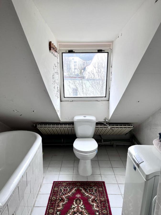 Loft Close To Metro Palmovka * 布拉格